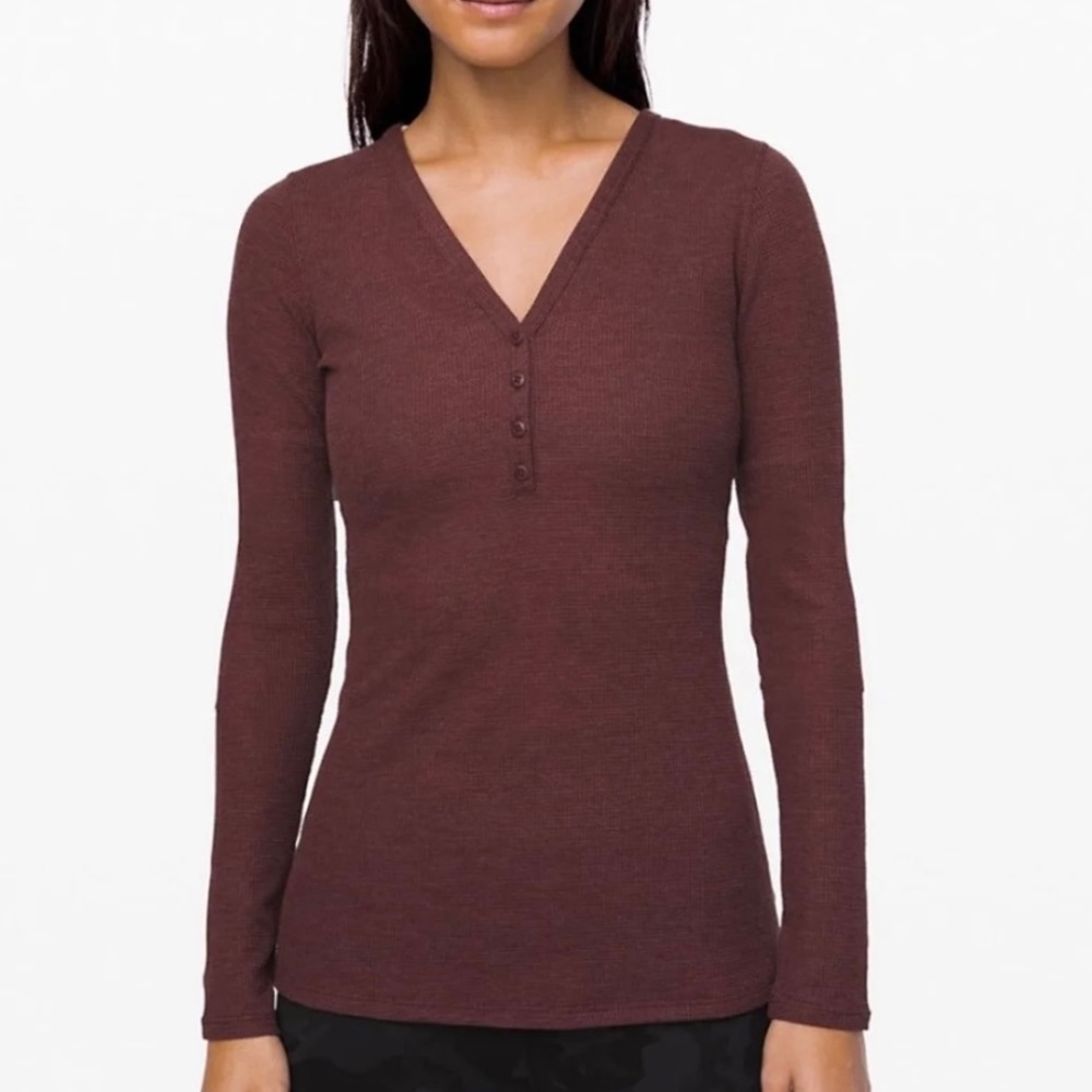 Lululemon close call henley